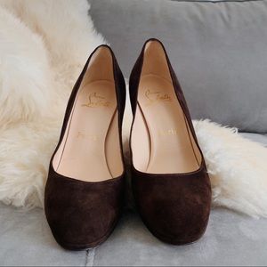 Christian Louboutin New Simple Pump in Chocolate